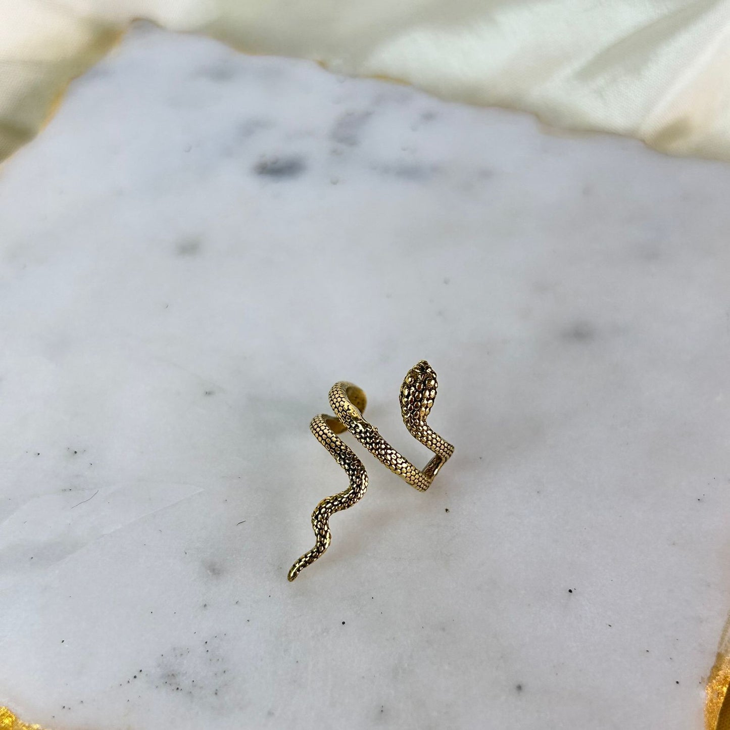 Serpent Earcuff (Gold)