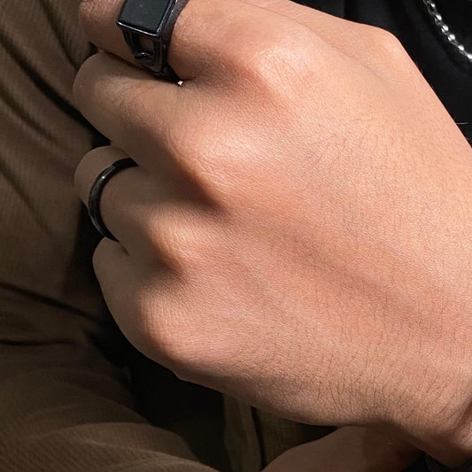 Classic Black Band Men's Ring