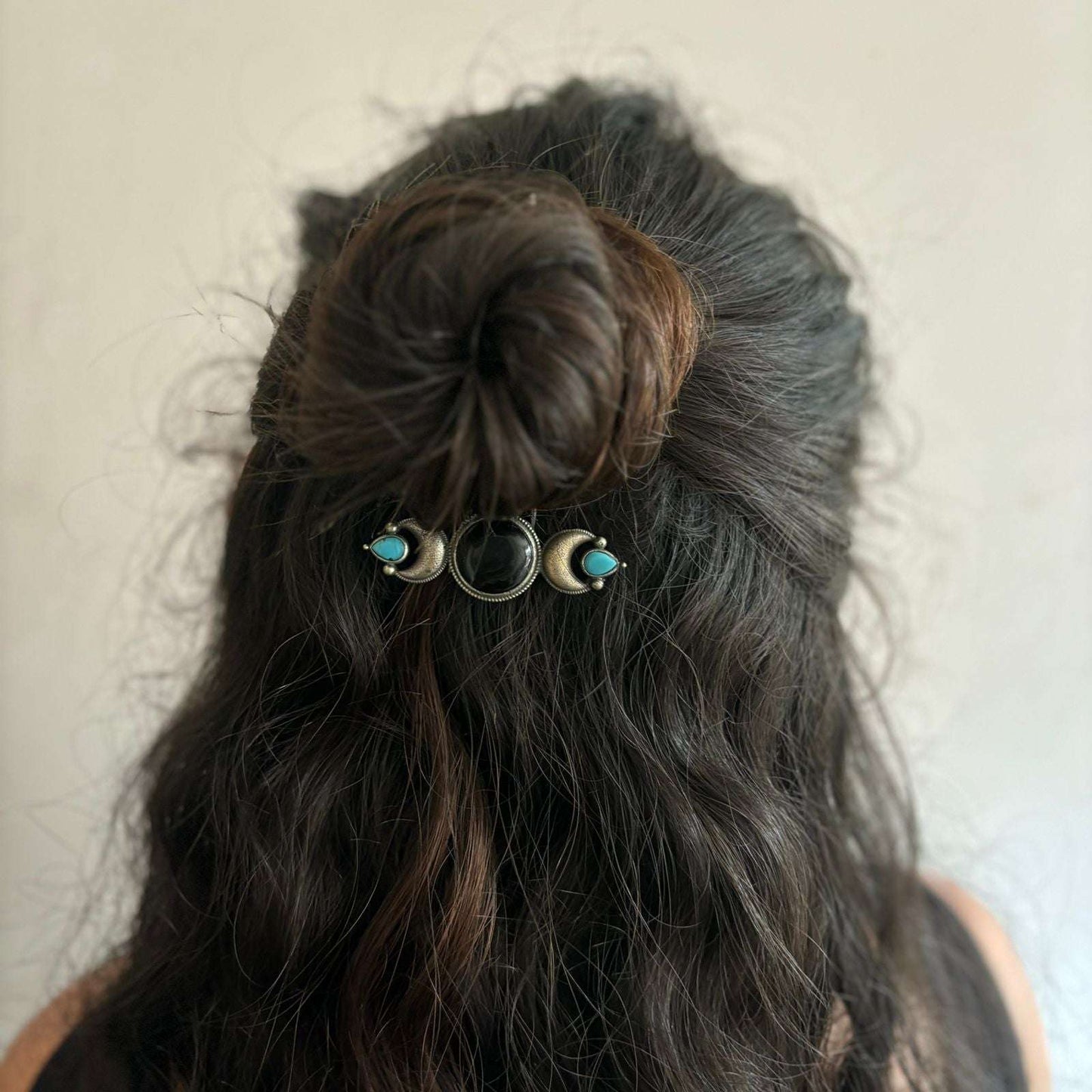 Maitri German Silver Hair U Pin
