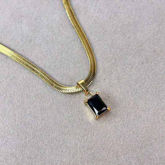 Black Solitaire Necklace