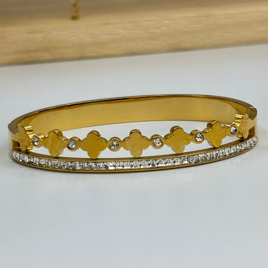 Vintage Clover Bracelet