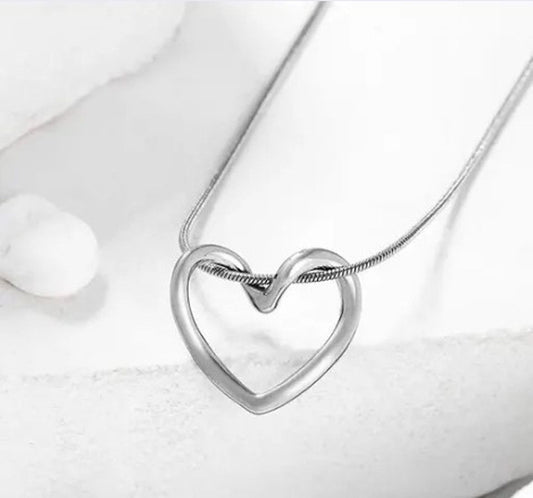 Silver Twined Heart Necklace