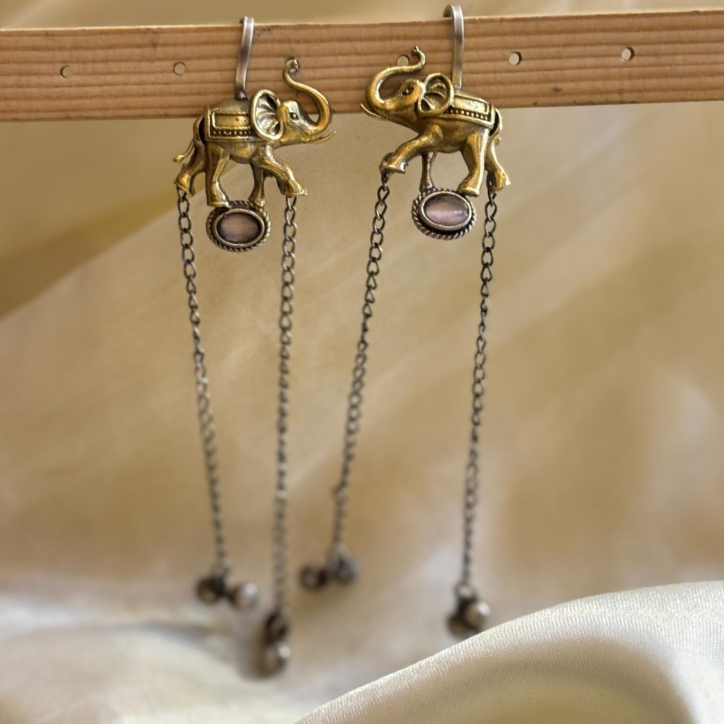 Gajraj No Piercing Vintage Ear Chains (Pink)