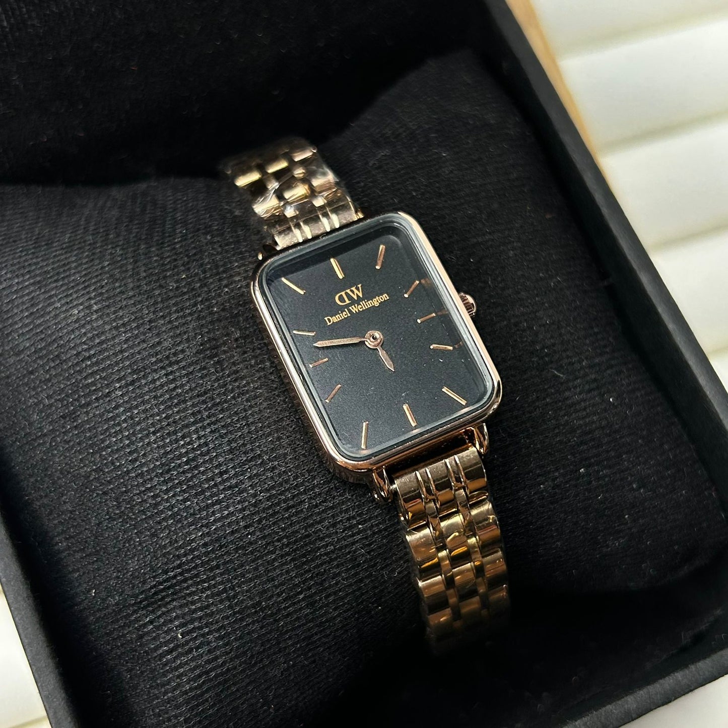 DW Square Chain Watch 02