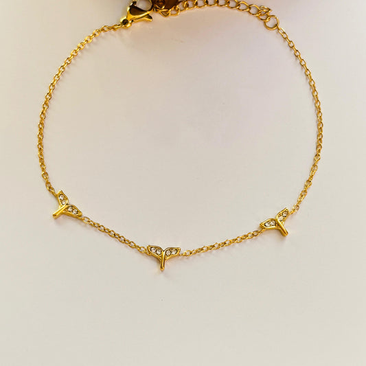 White fin Bracelet