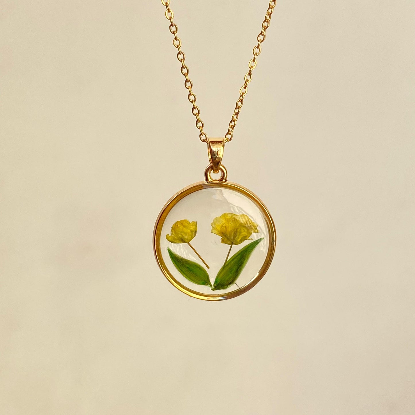 Aster Resin Necklace