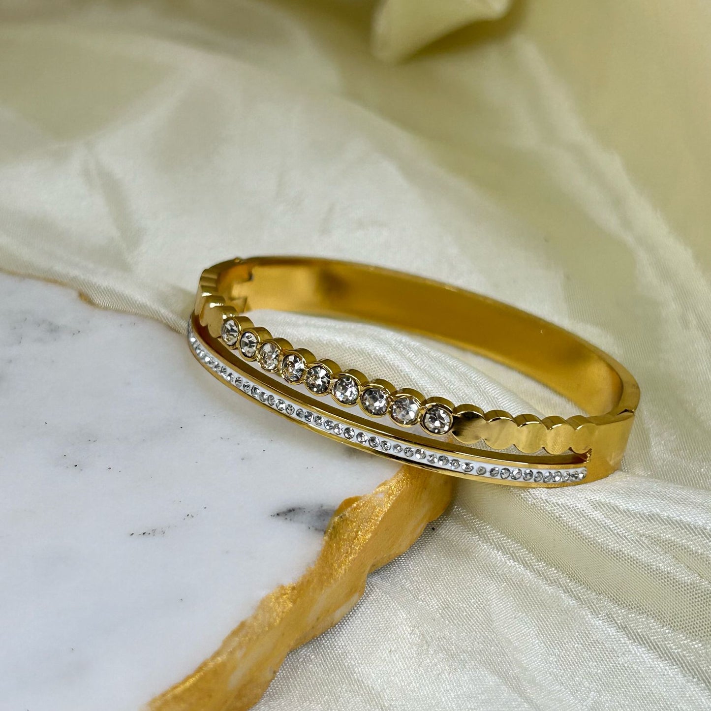 Elle Bracelet ( Small - 2.2-2.4)