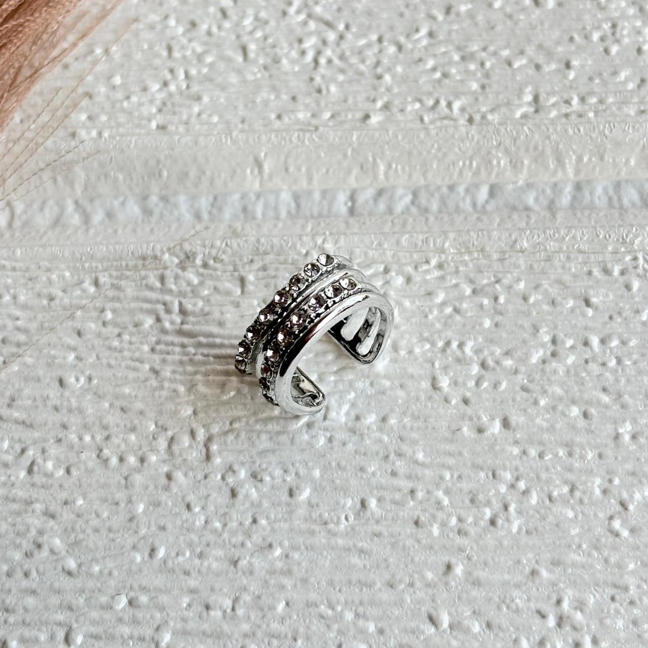 Klara Earcuff