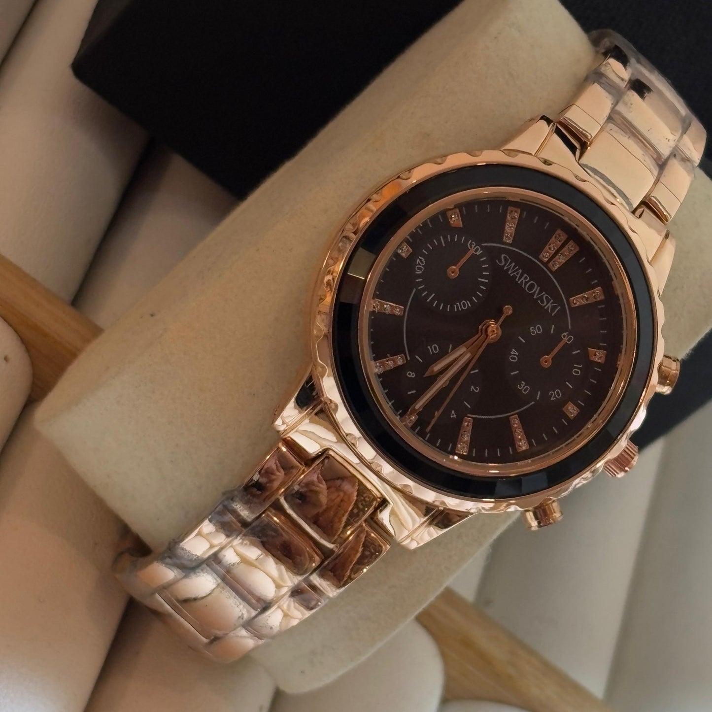 Swarovski Intricate Premium Watch (Rose Gold )
