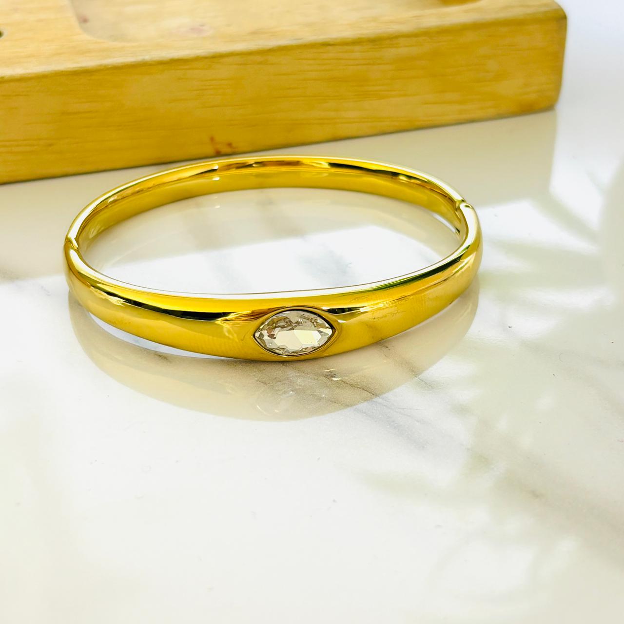 Aurora White Bracelet