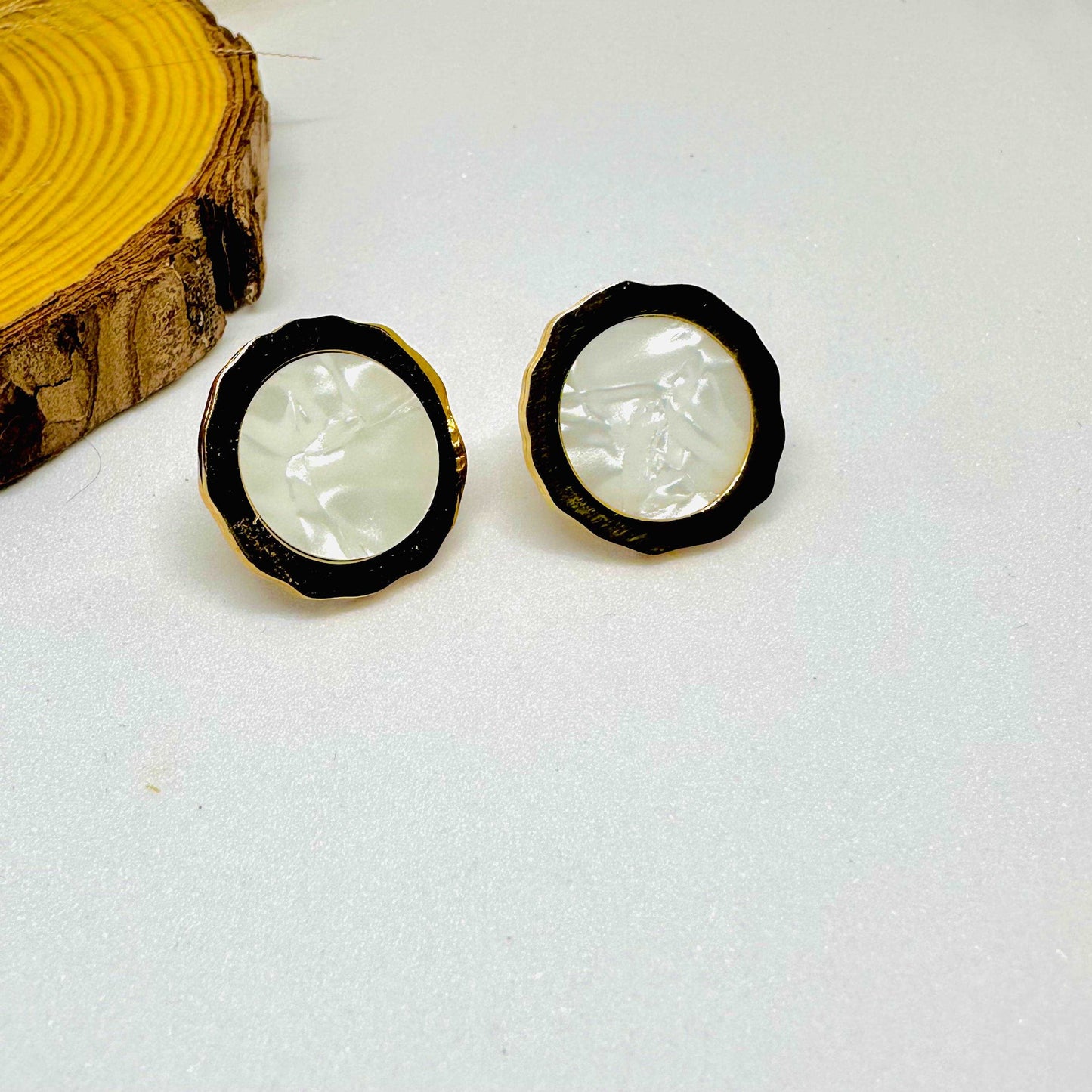 anti tarnish rose gold earrings wave earring adjustable anti tarnish jewelry korean necklace daily wear earring minimal earrings round statement gold plated daily wear earrings 18k gold plated celebrity earrings golden earrings golden chunky earring band earring diamond earrings lavender jewels lavender jewelry lavender official hoops