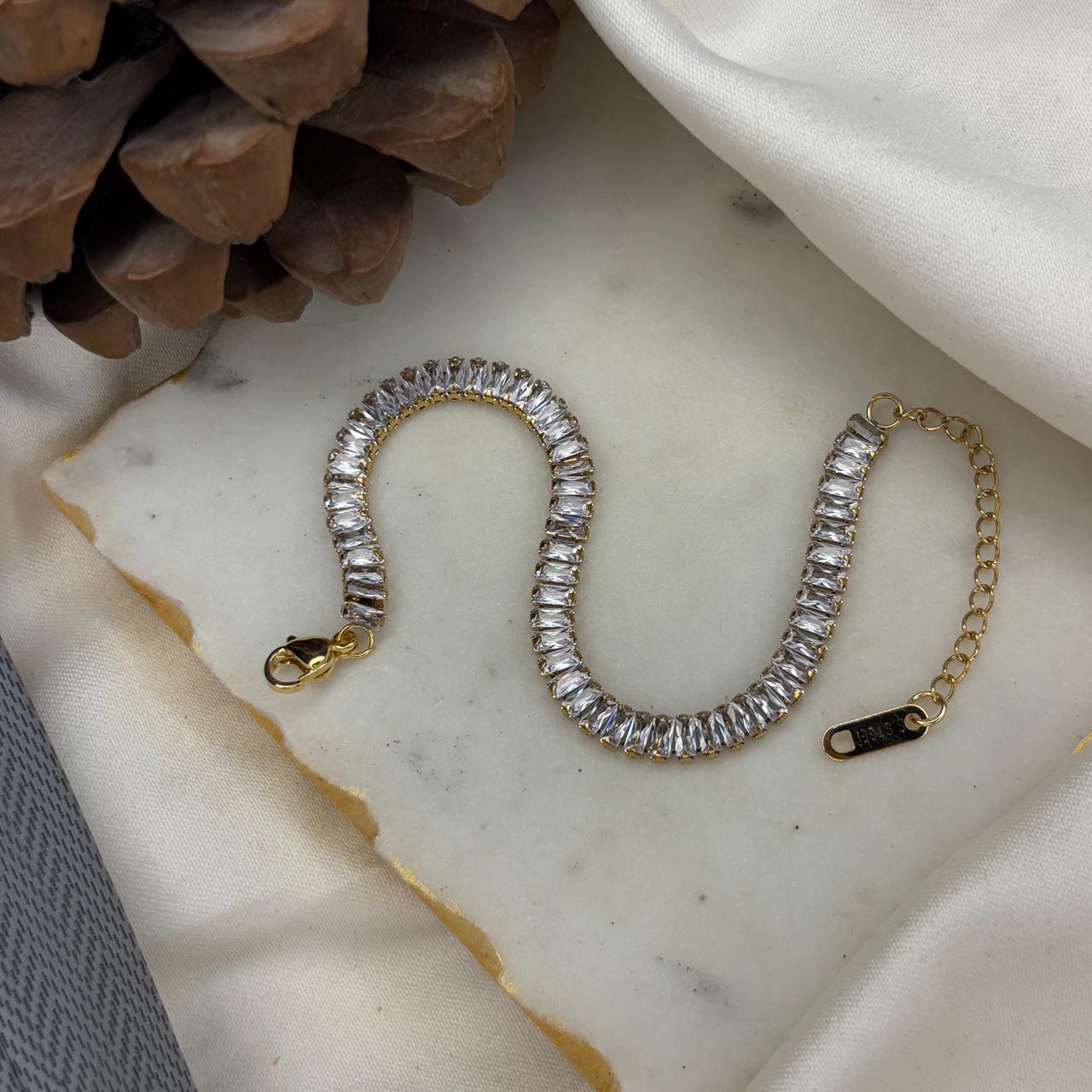 Allure Sleek Tennis Bracelet