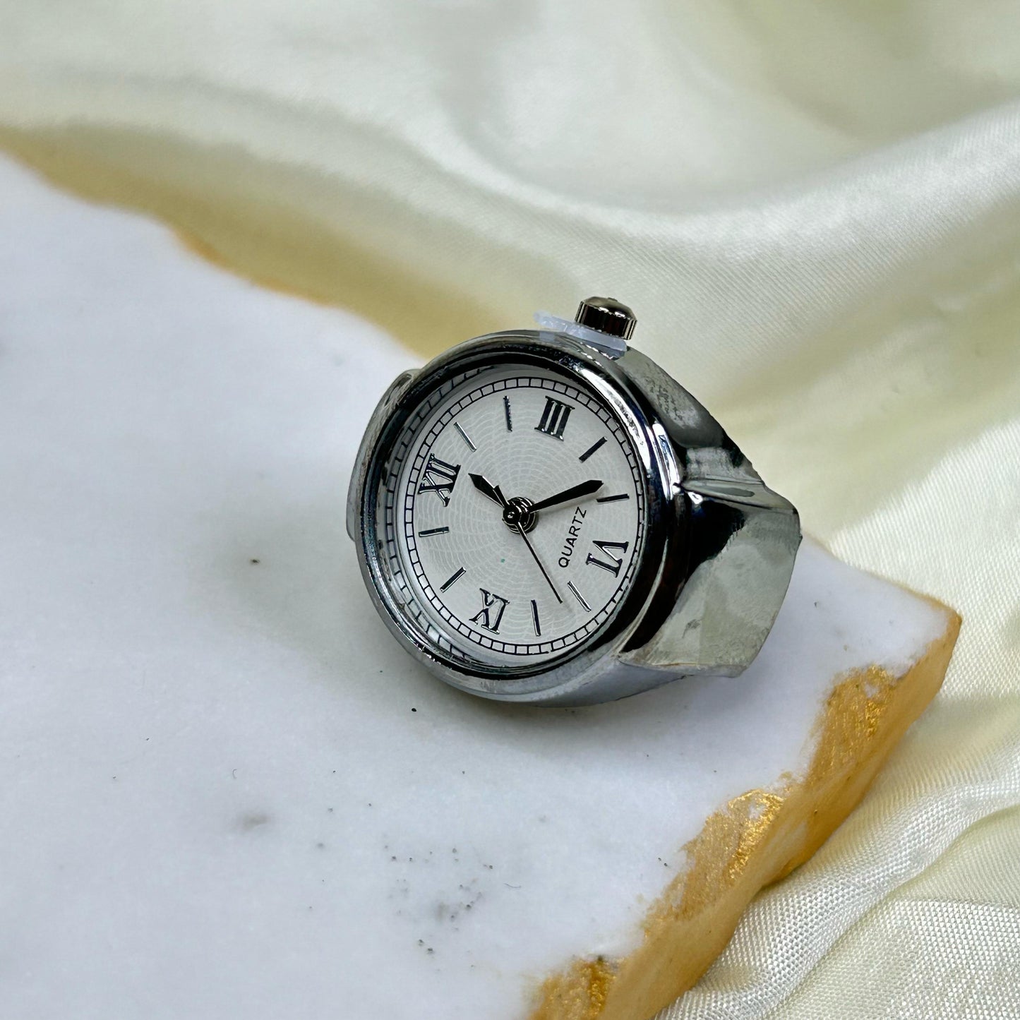 Alaska Ring Watch( Silver)