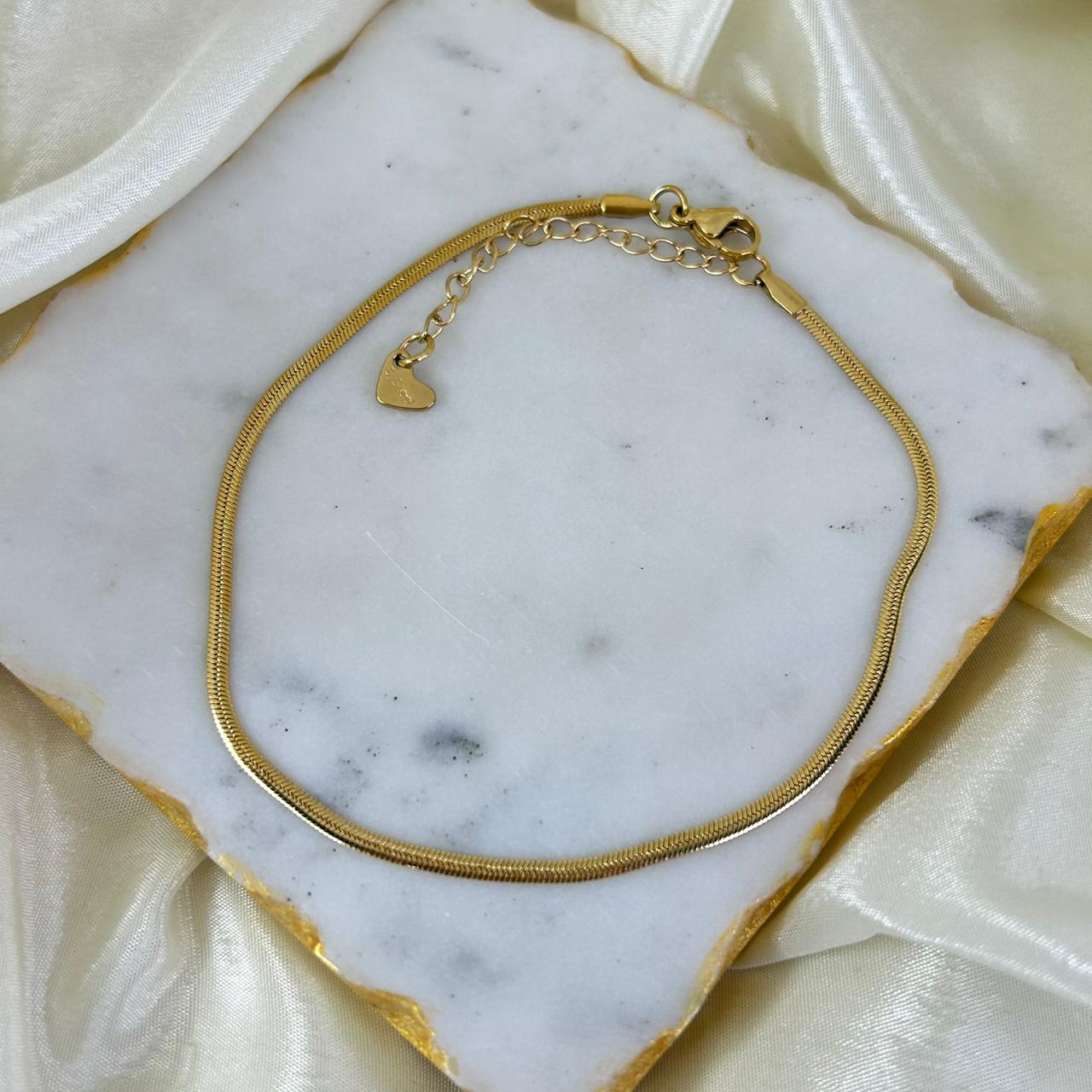 Minimal Snake Anklet