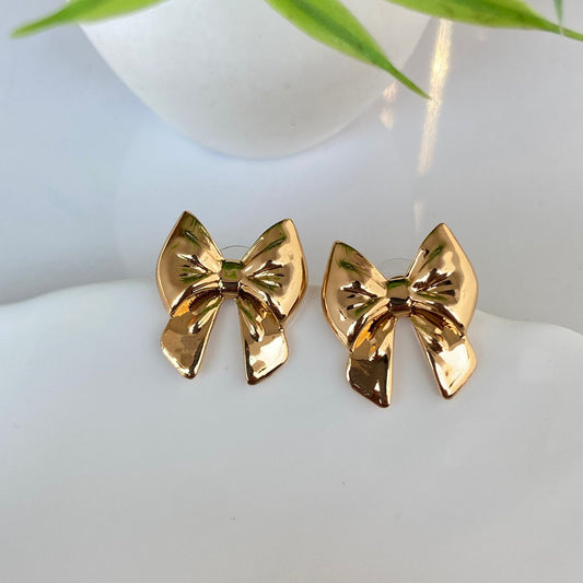Bow Clutch Earrings