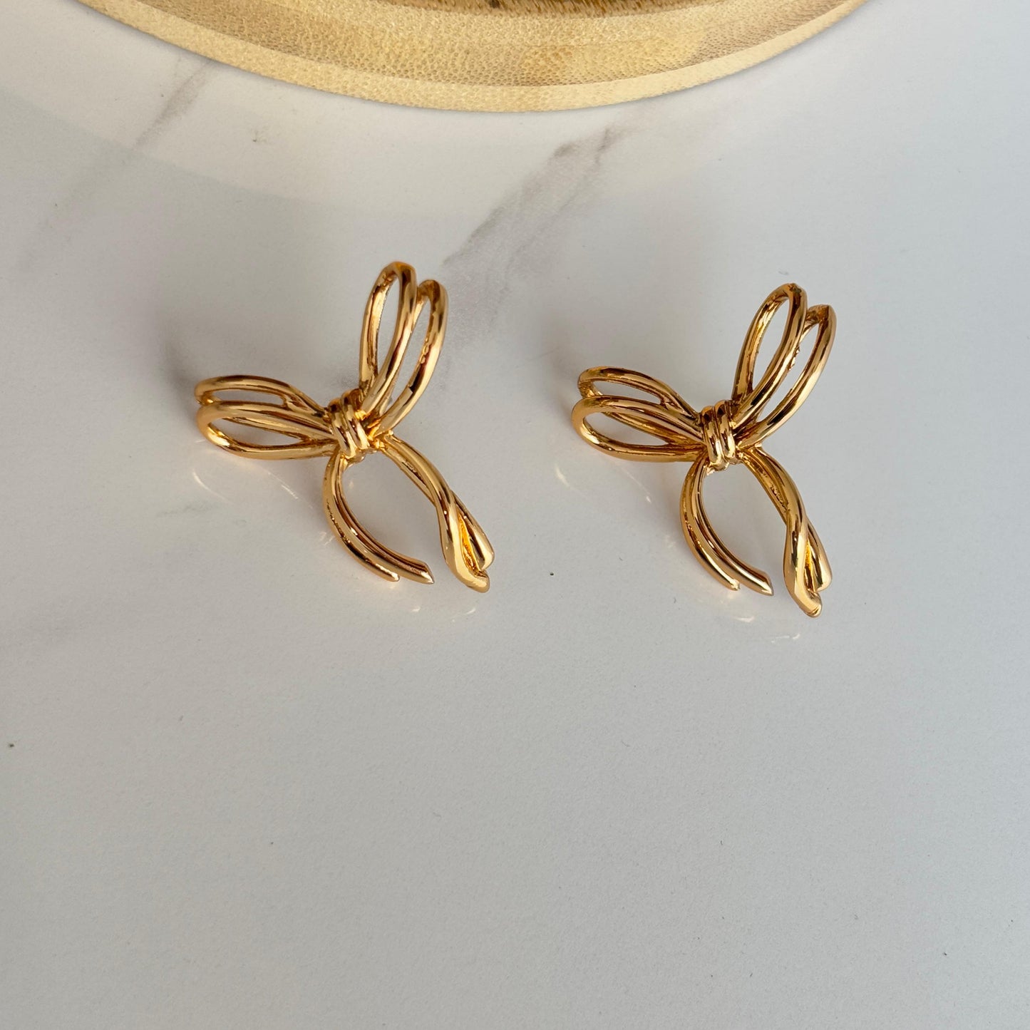 Thread Bow Earrings