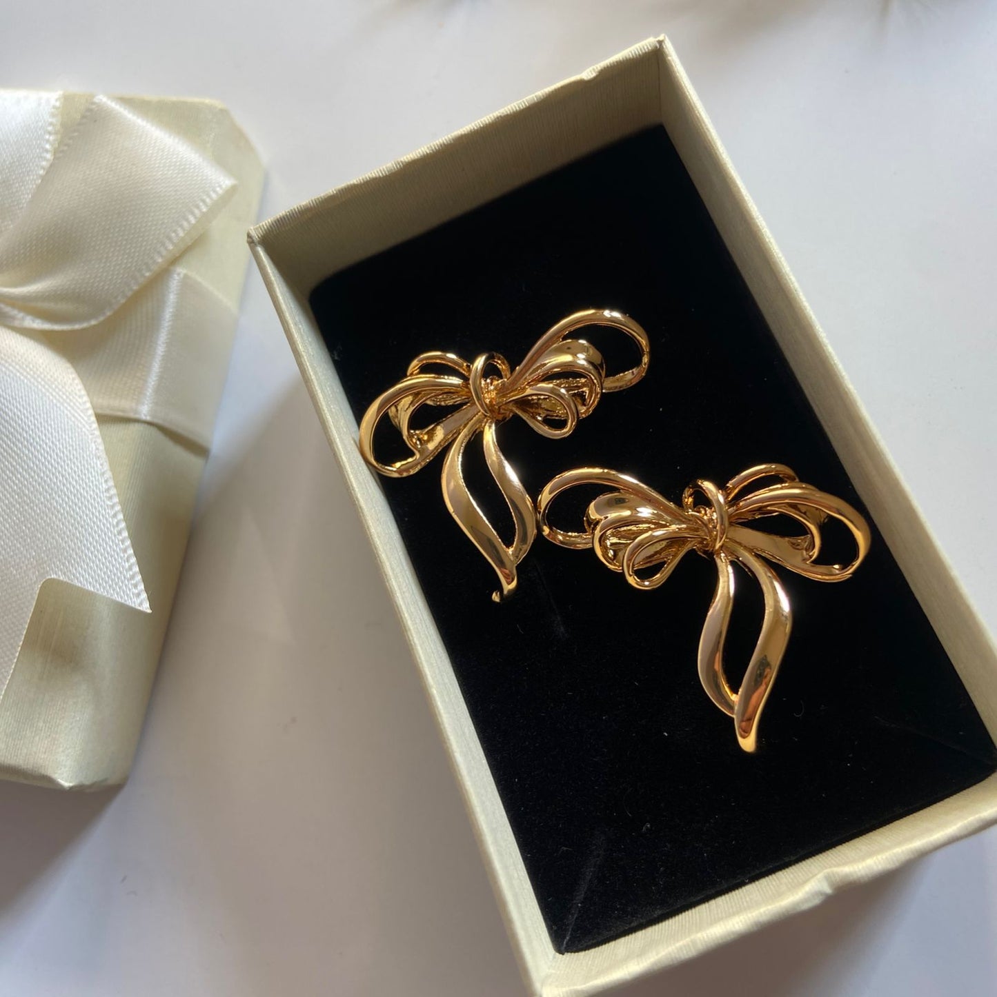 Bow Knot Earrings