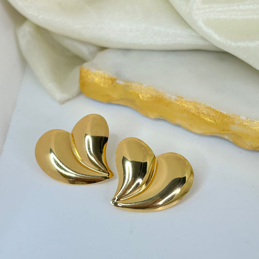 Lovella Stud Earrings