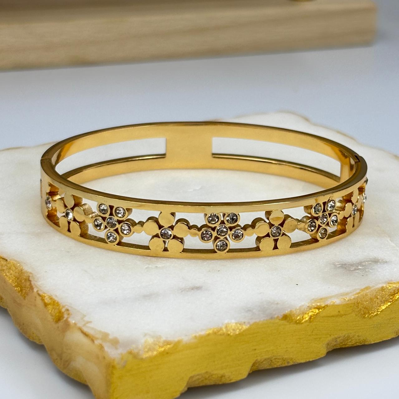 Flora Luxe Bracelet