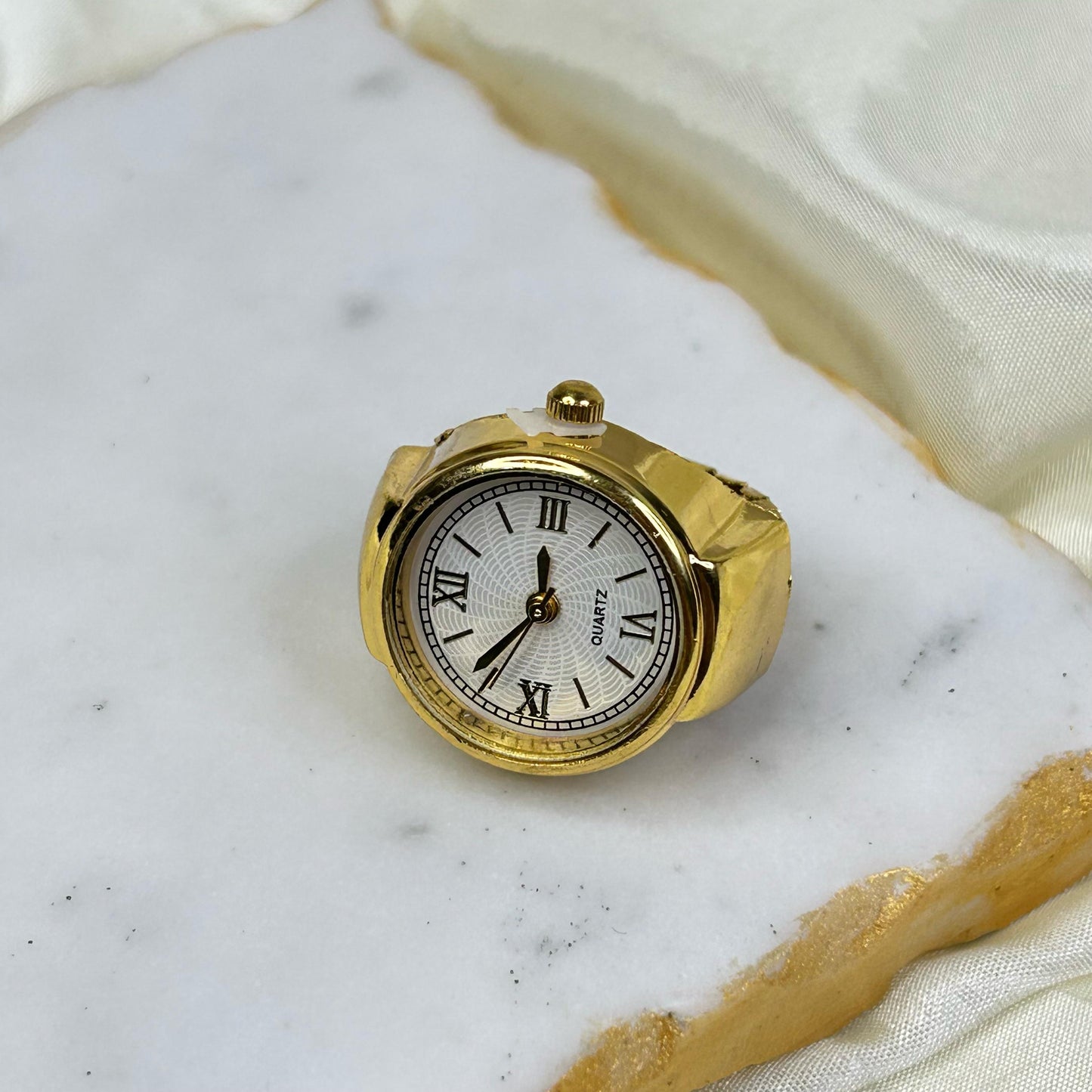 Alaska Ring Watch (Gold)