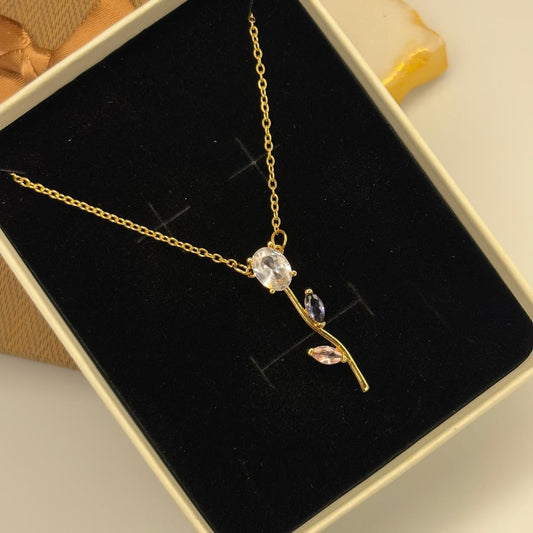 Tulip Cinderella Necklace (lavender-white)