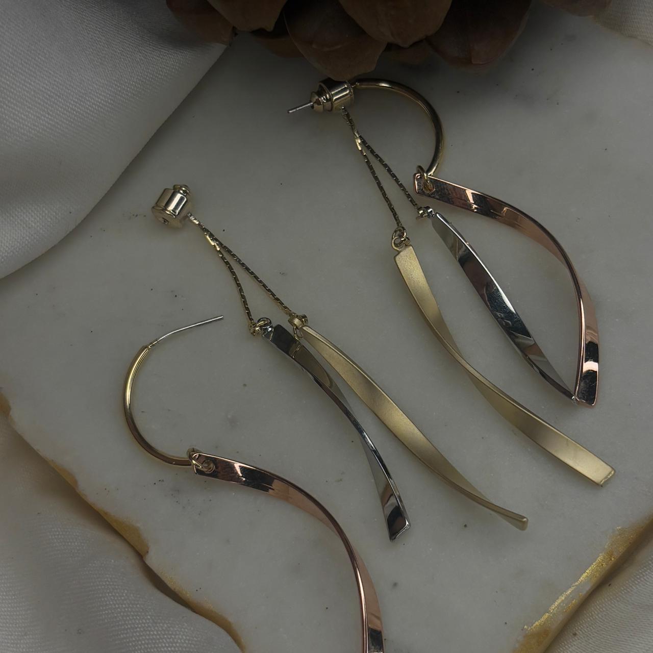 Wavy 3 Tone Earrings