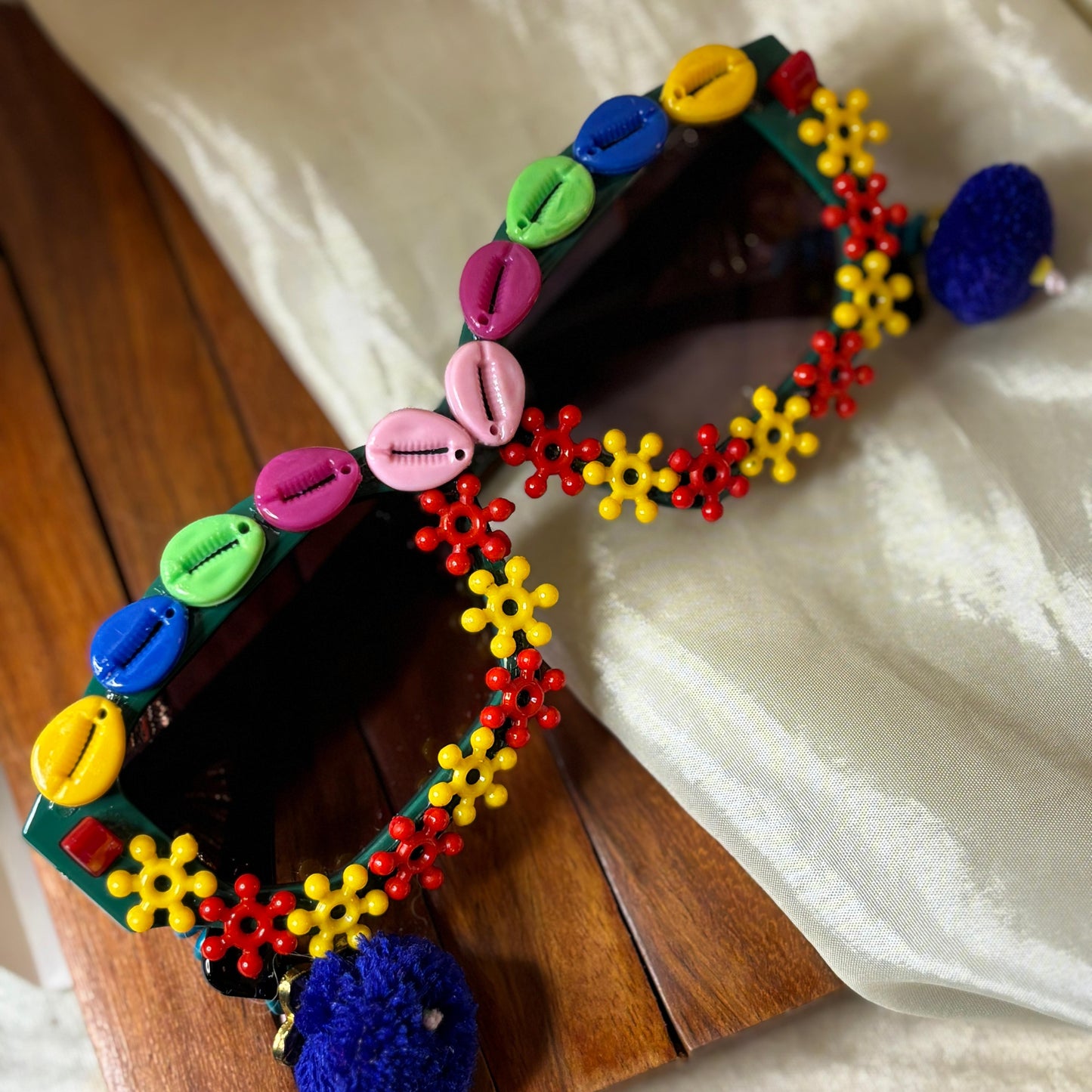 Fusion Quirky Sunglasses