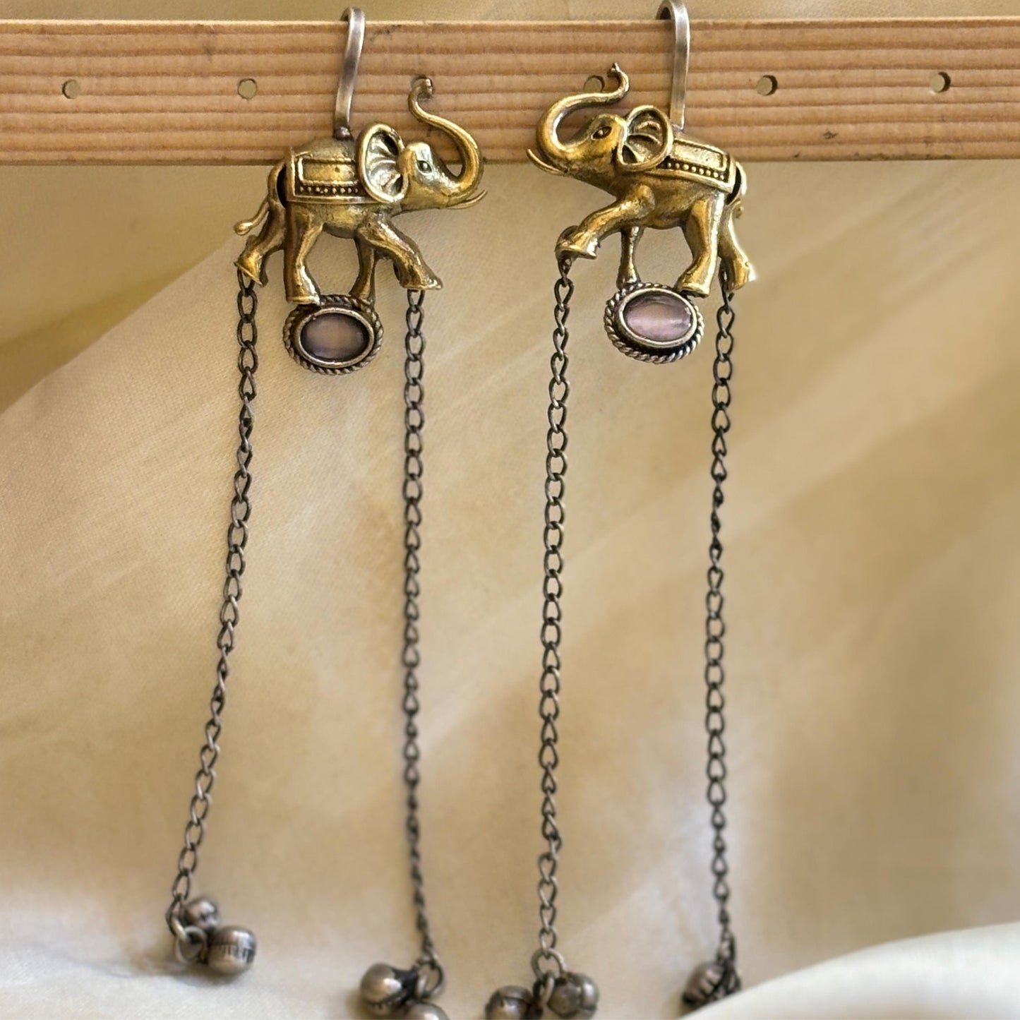 Gajraj No Piercing Vintage Ear Chains (Pink)