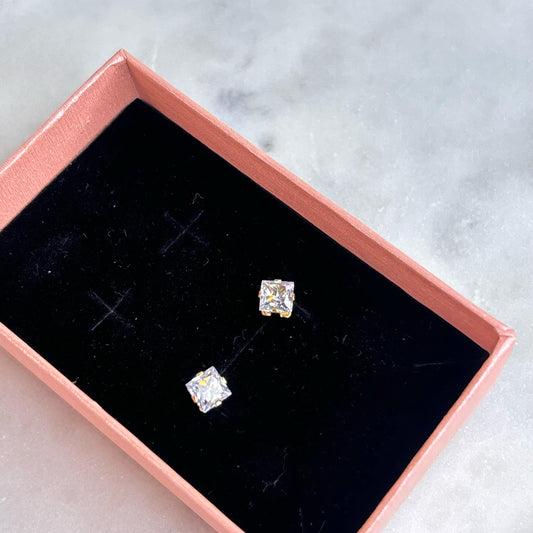 Square Solitaire Studs