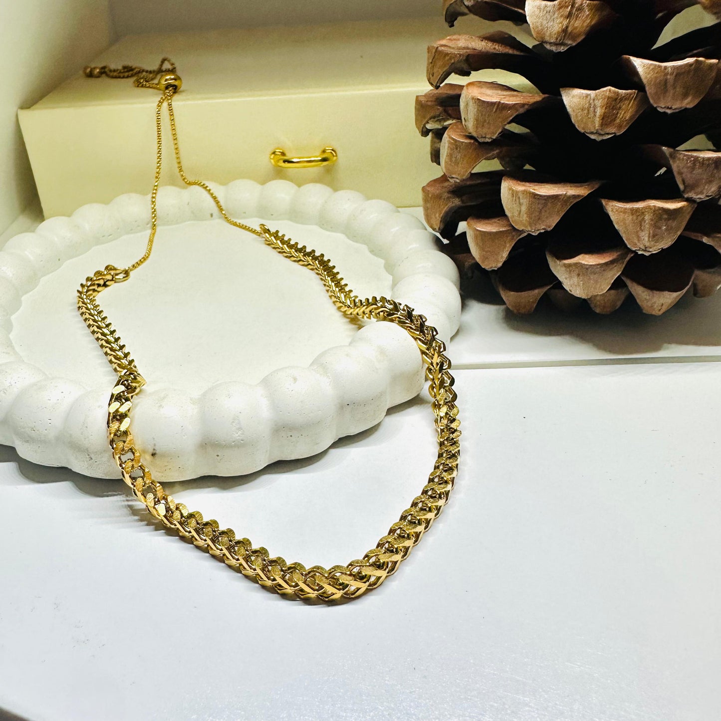 Statement Chain Adjustable Choker