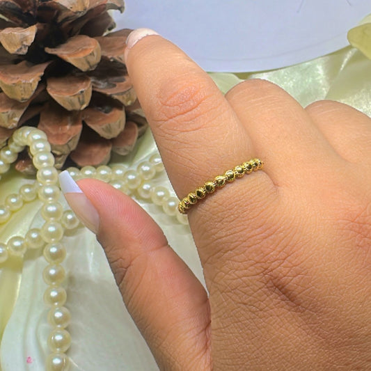 Delicia 18K Ring •