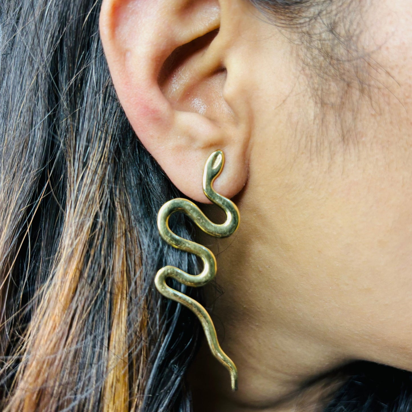 Boho Vioer Earrings (Gold)