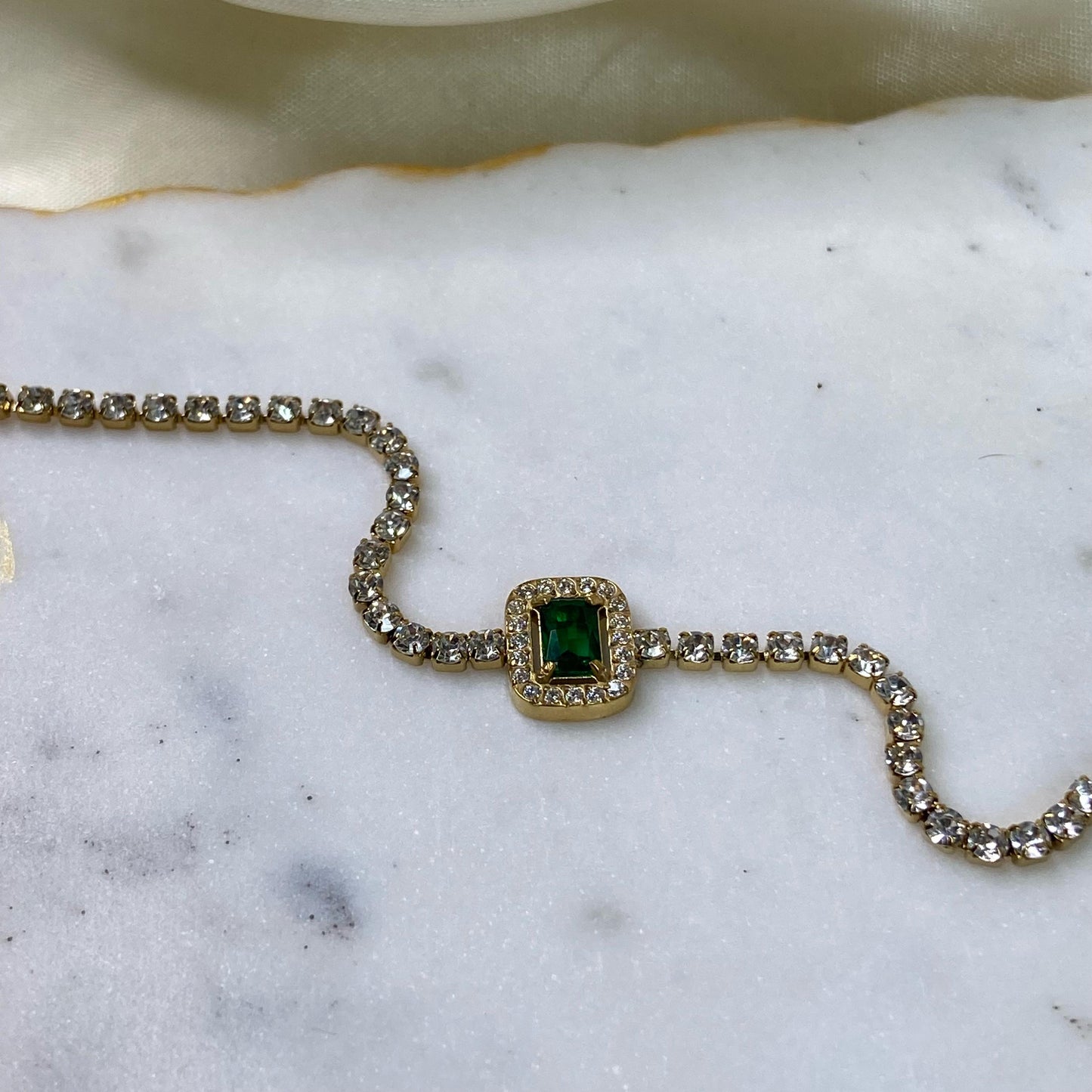 Blingy Emerald Studded Bracelet