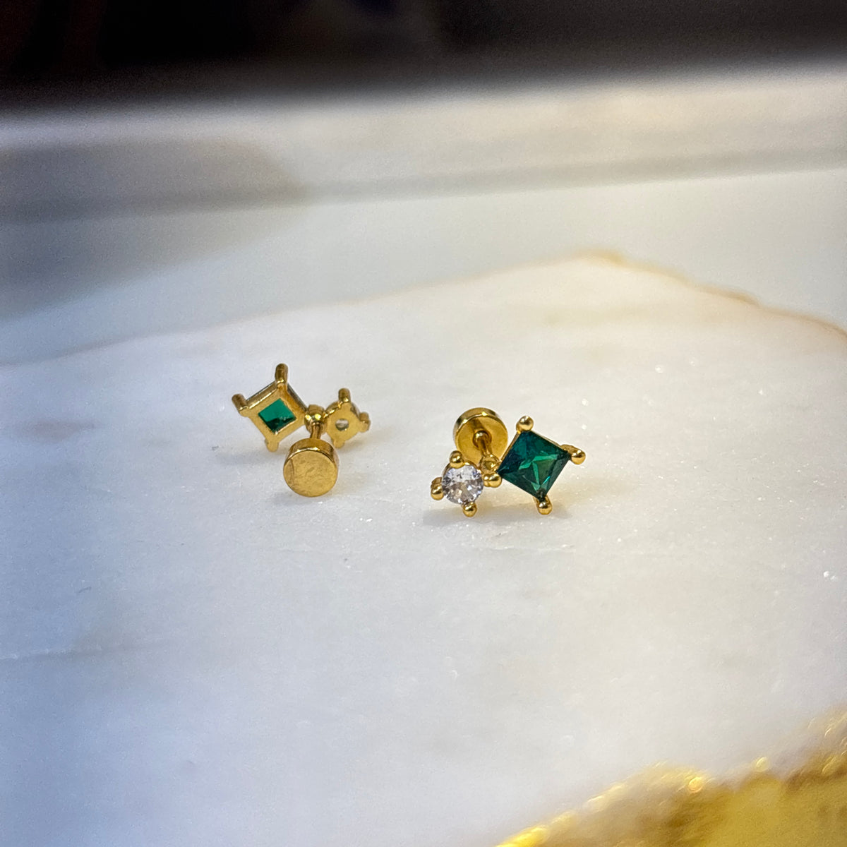 Quadra Emerald Flatback Studs