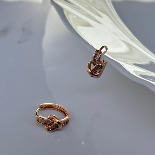 Knot Studded Mini Hoops (Rosegold)