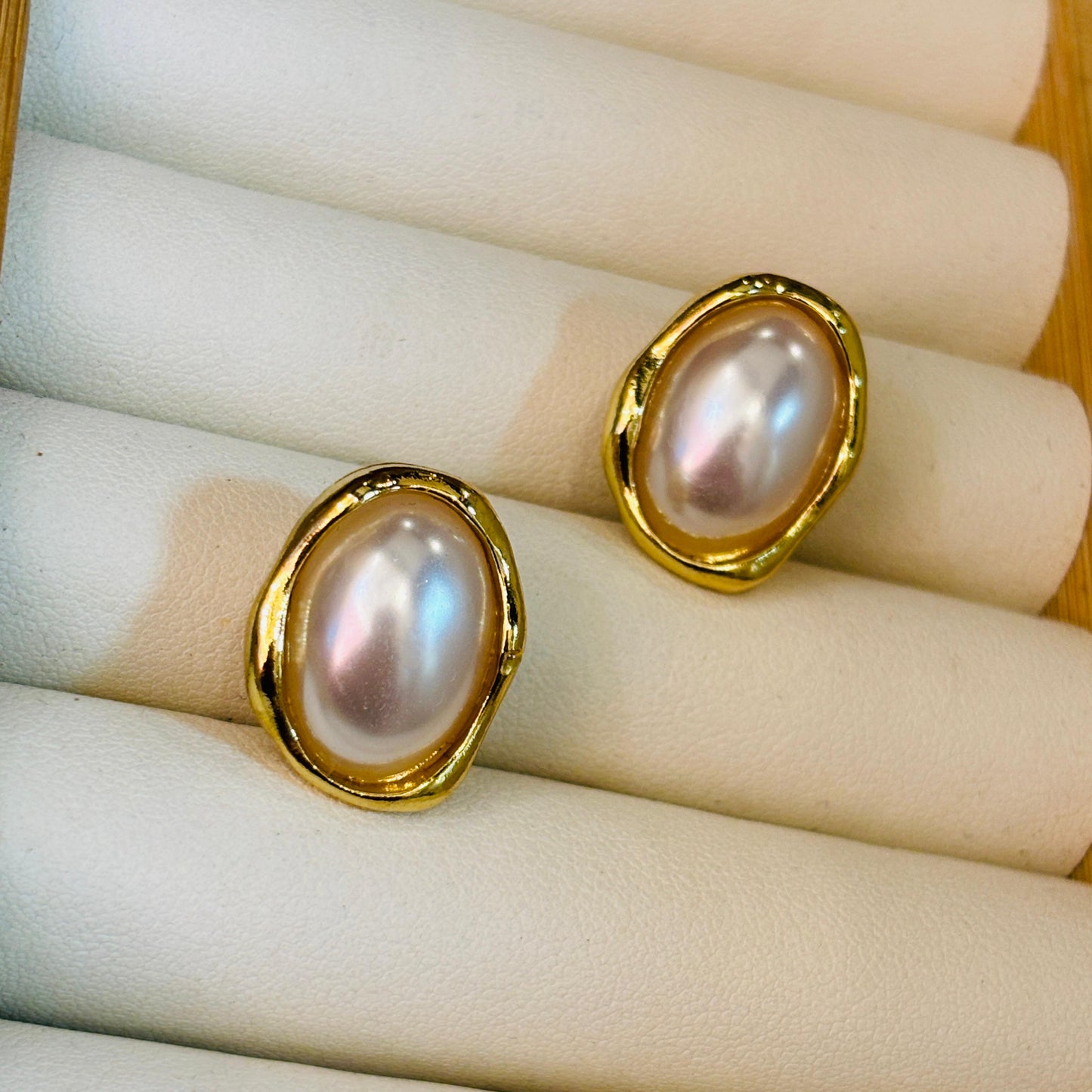 Regal Pearl Clip-On Earring