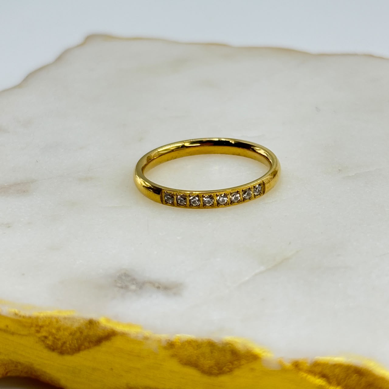 Bling Minimal Ring