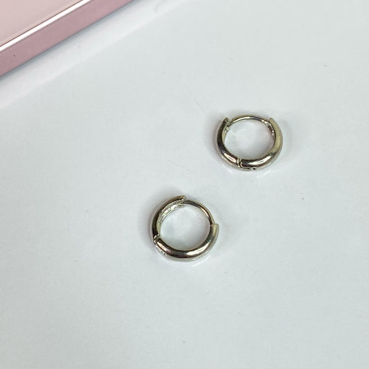 Flex Silver Hoops