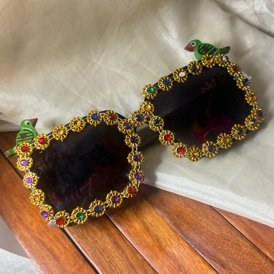 Mitthu Quirky Sunglasses