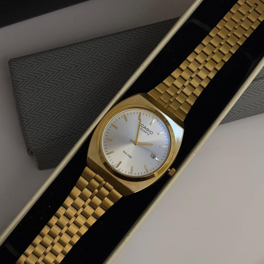 Casio Vintage Round Dial Watch (White - Gold)