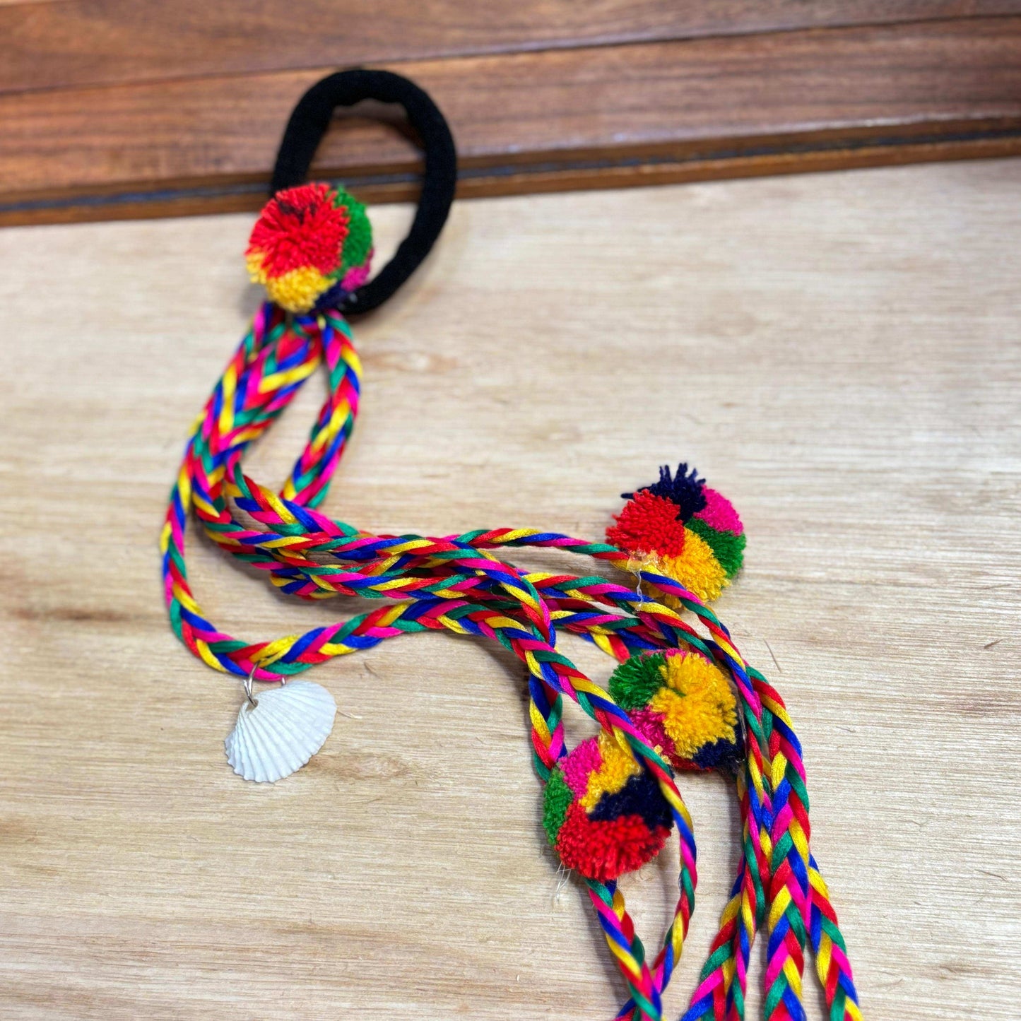 Shell Tassle Hairtie