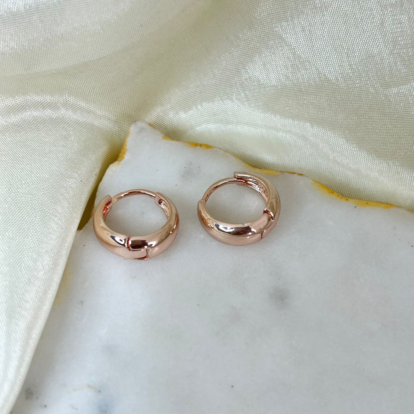 Aurelia Hoops (Mini)