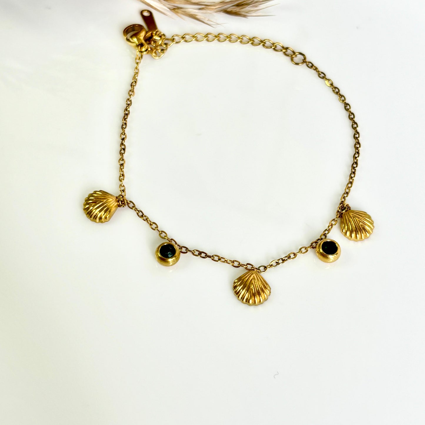 Scallop Shell Beach Bracelet