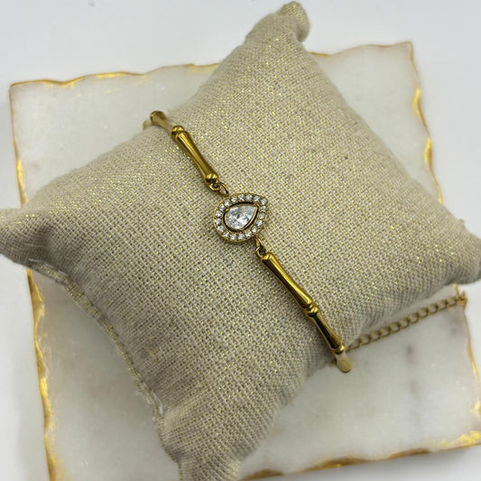White Teardrop Chain Bracelet