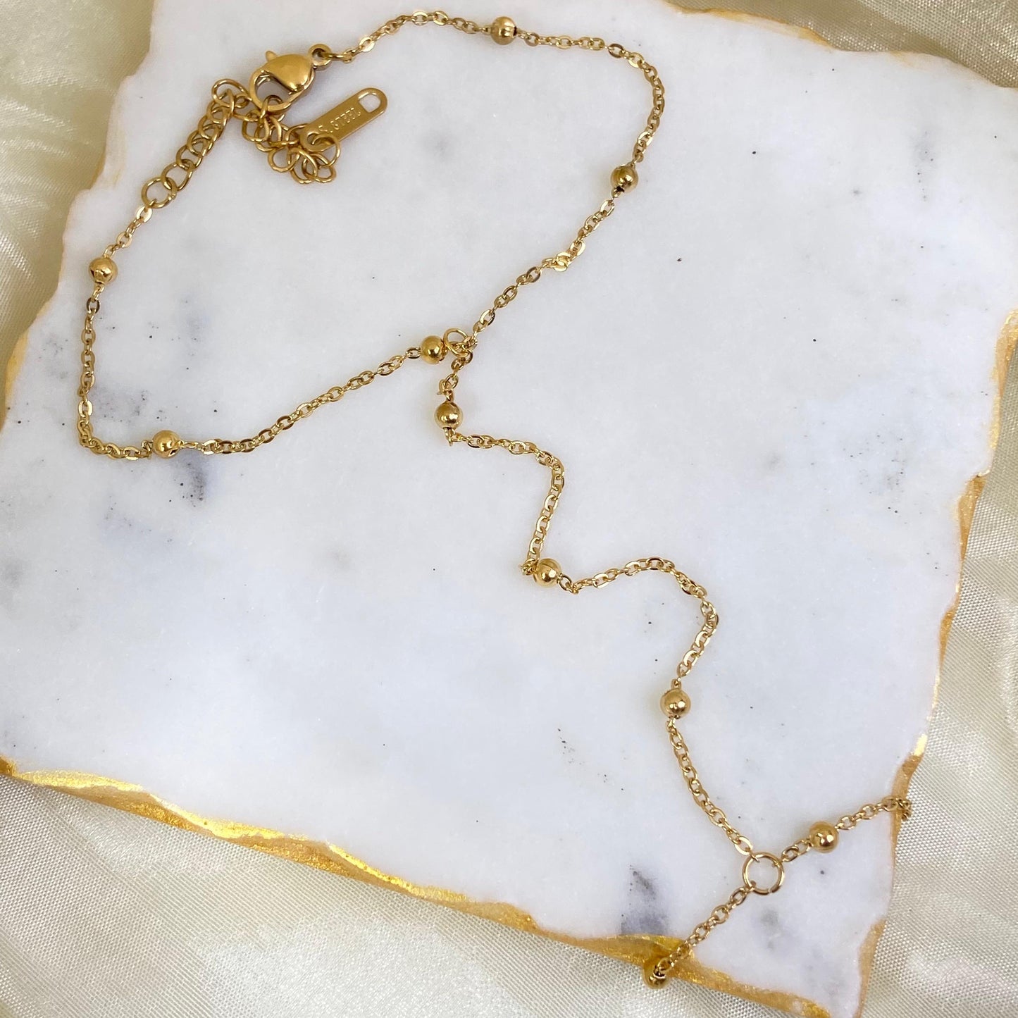 Minimal Classic Hand Chain