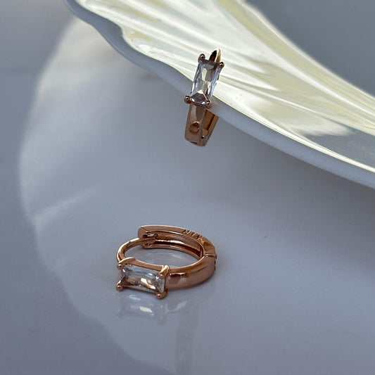 White Mini Solitaire Hoops (Rosegold)