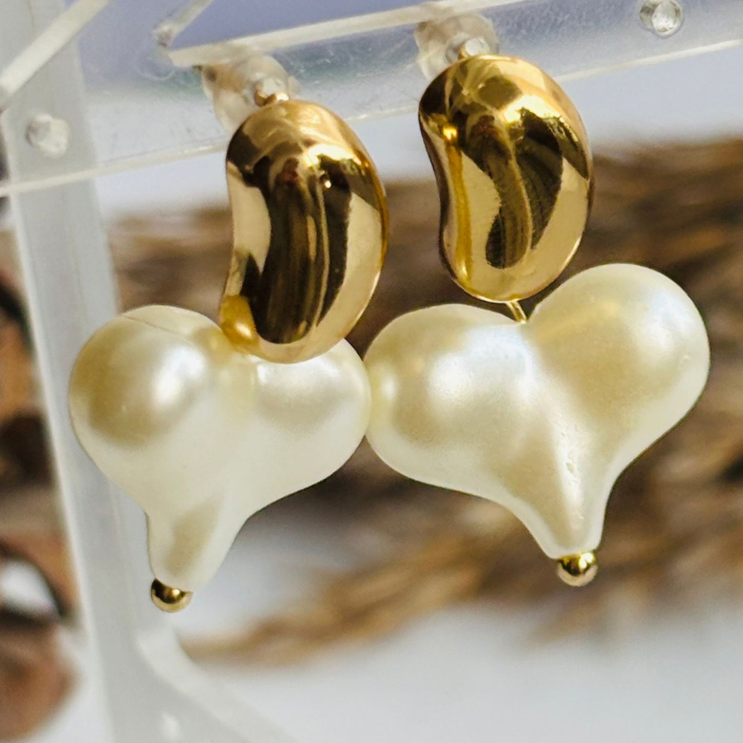 Manori Heart Beach Earrings