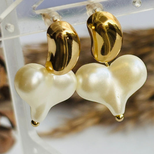 Manori Heart Beach Earrings