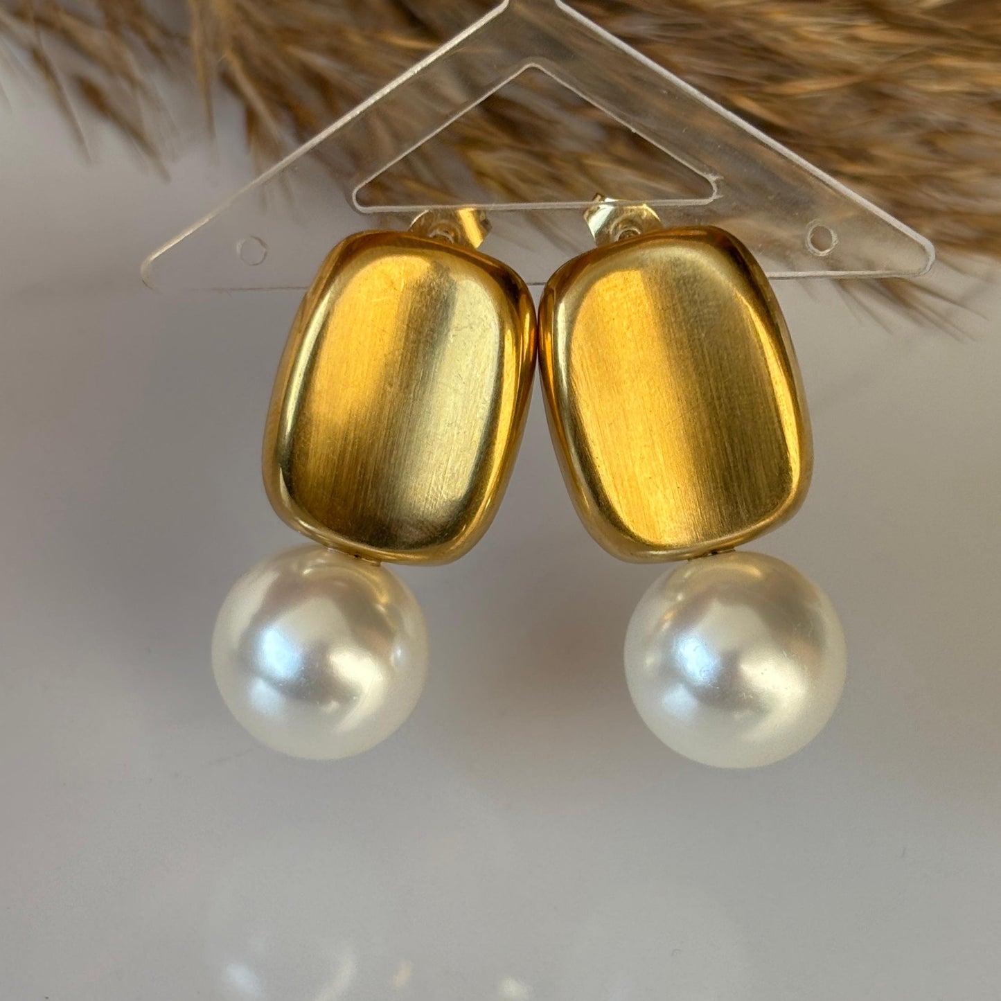 Aksa Beach Earrings