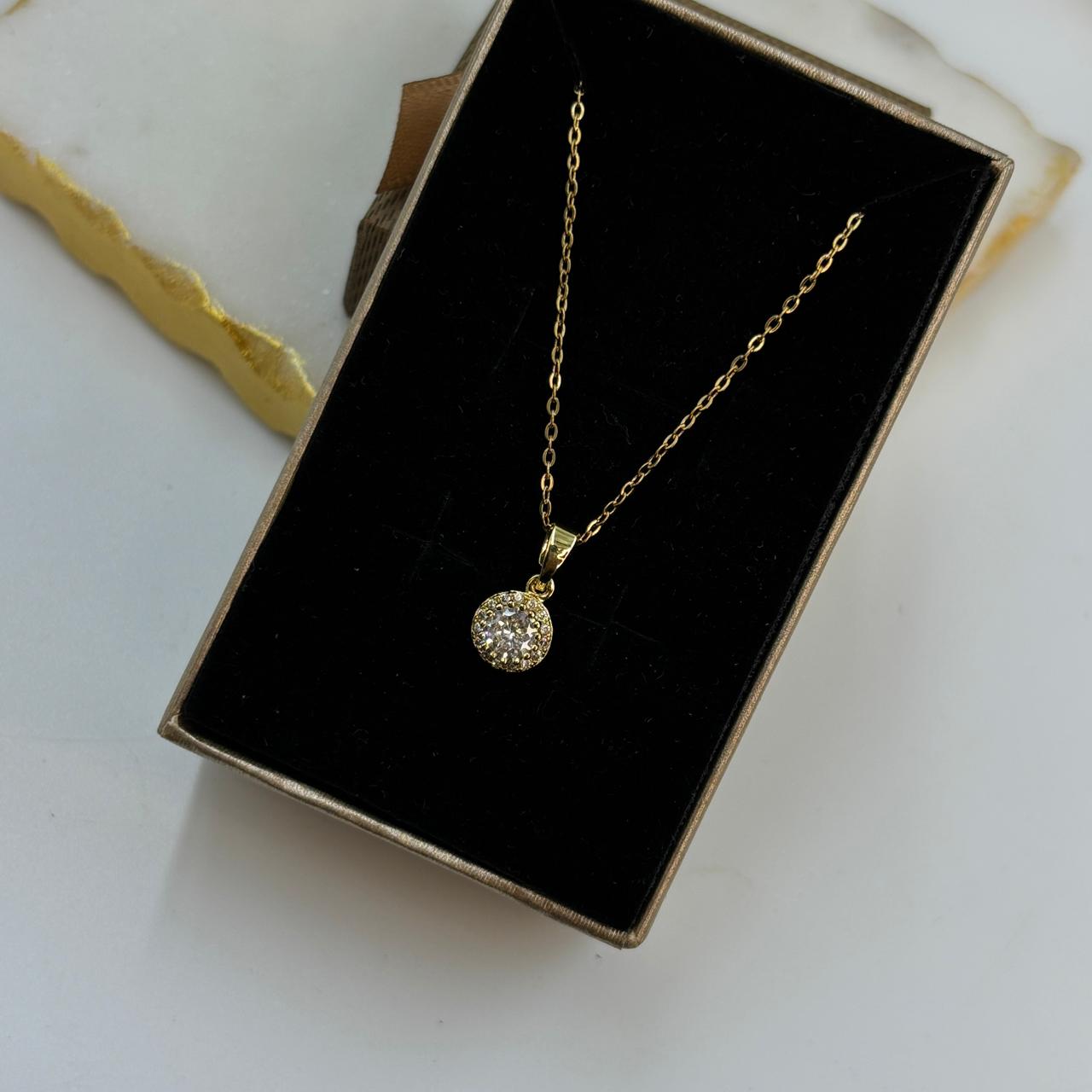 Dainty Myra Necklace ( Gold )
